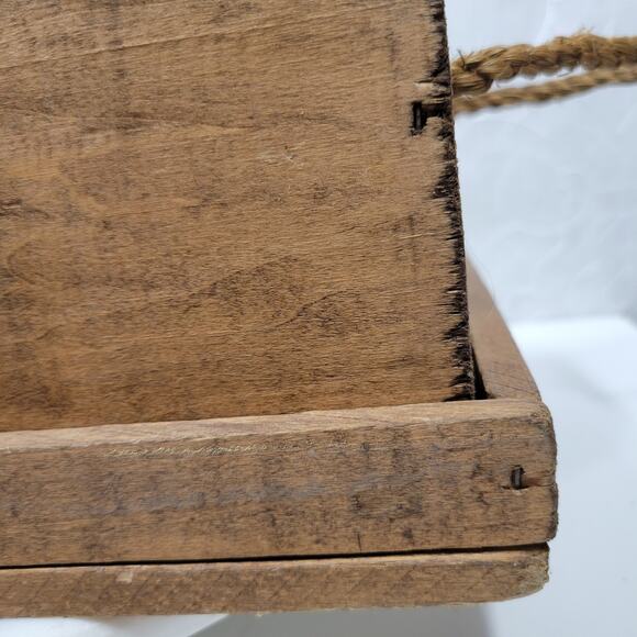 VTG Wood Apple Box 16" Hand Painted Rope Handle Signed 1997 County Fair 4H - Picture 12 of 16